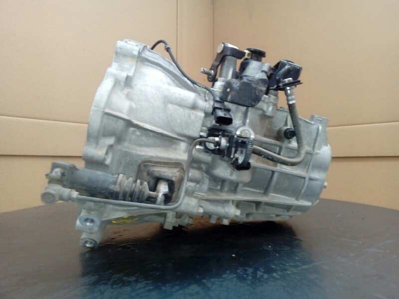 Recambio de caja cambios para hyundai i30 1.6 crdi cat referencia OEM IAM WBJ6H  M1-A2-67