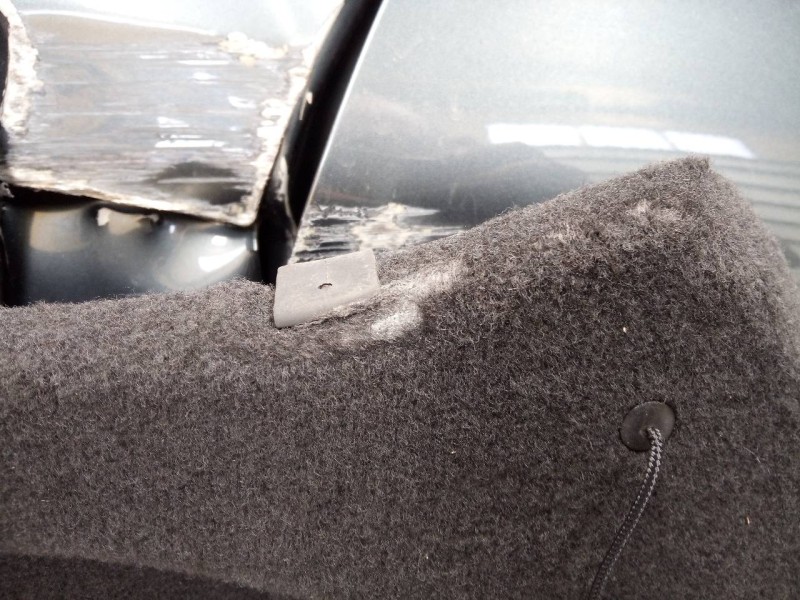 Recambio de bandeja trasera para seat ateca (kh7) xcellence referencia OEM IAM   