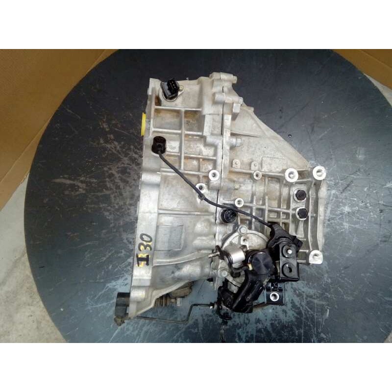 Recambio de caja cambios para hyundai i30 1.6 crdi cat referencia OEM IAM WBJ6H  M1-A2-67