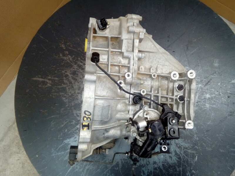 Recambio de caja cambios para hyundai i30 1.6 crdi cat referencia OEM IAM WBJ6H  M1-A2-67