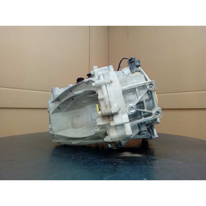 Recambio de caja cambios para hyundai i30 1.6 crdi cat referencia OEM IAM WBJ6H  M1-A2-67