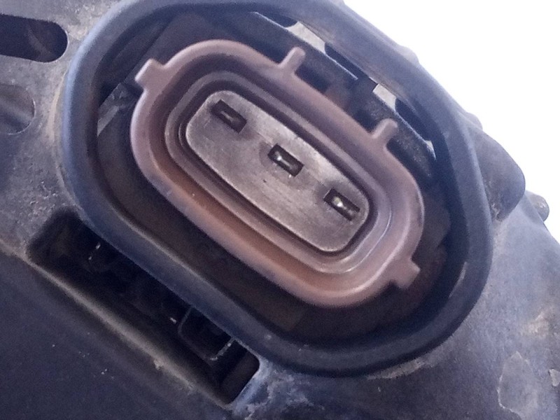 Recambio de alternador para suzuki grand vitara jb (jt) 1.9 ddis turbodiesel referencia OEM IAM 3140067J0 1042104660 P3-B5-27-2