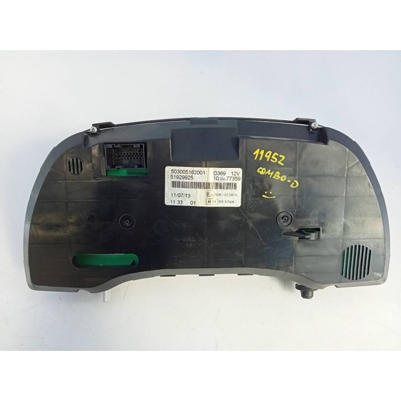 Recambio de cuadro instrumentos para opel combo d kasten l2h1 2,4t referencia OEM IAM 51929925 503005162001 E3-A5-19-3