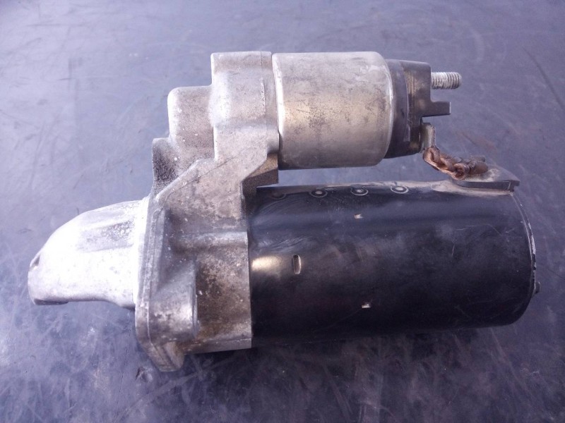 Recambio de motor arranque para bmw serie 5 berlina (e60) 520d referencia OEM IAM 12417796892 0001115046 P3-B8-18-4