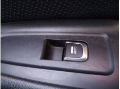 MANDO ELEVALUNAS TRASERO DERECHO 