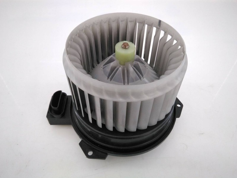 Recambio de ventilador calefaccion para mitsubishi space star (a00) kaiteki referencia OEM IAM   