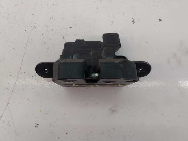 Recambio de cerradura maletero / porton para fiat 500 x (334) pop referencia OEM IAM   E2-B2-5-1