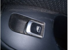 MANDO ELEVALUNAS DELANTERO DERECHO 