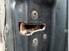 CERRADURA MALETERO / PORTON 