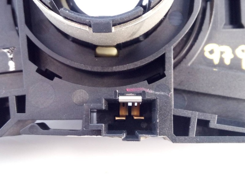 Recambio de anillo airbag para dacia logan mcv ambiance referencia OEM IAM 8200792587 N901057668 E2-A1-35-3