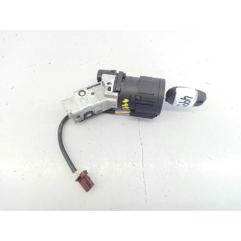 Recambio de antirrobo para peugeot 208 style referencia OEM IAM 9663123380  E3-B2-25-3