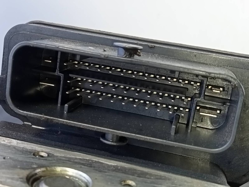 Recambio de abs para mercedes-benz clase e (w212) lim. e 220 bluetec (212.001) referencia OEM IAM A2124311048 269654 P3-B8-22-4