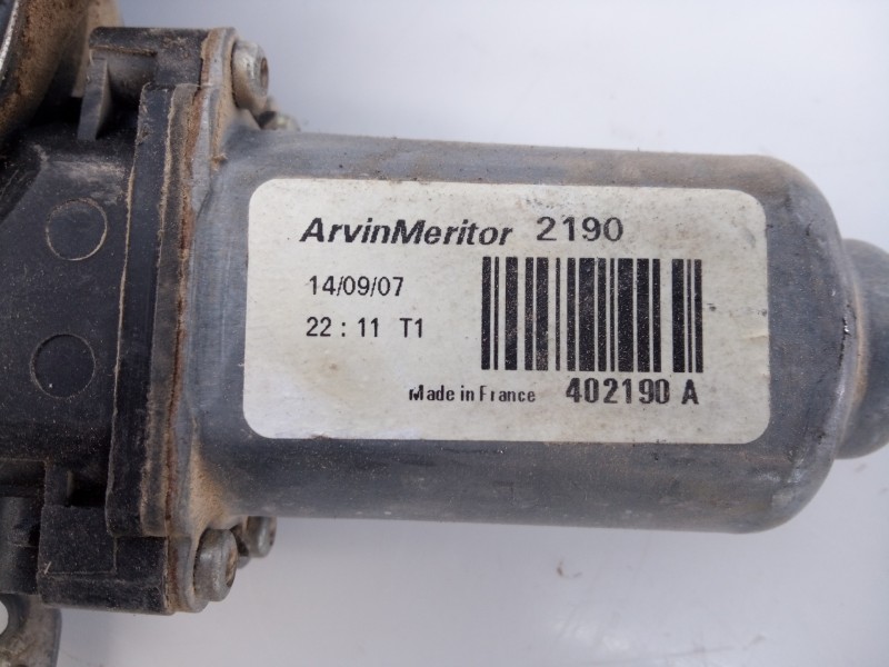 Recambio de elevalunas trasero derecho para nissan qashqai (j10) acenta referencia OEM IAM 402190A  E2-A4-50-1