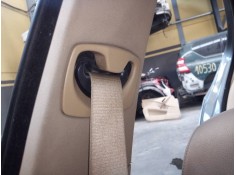 CINTURON SEGURIDAD DELANTERO DERECHO 