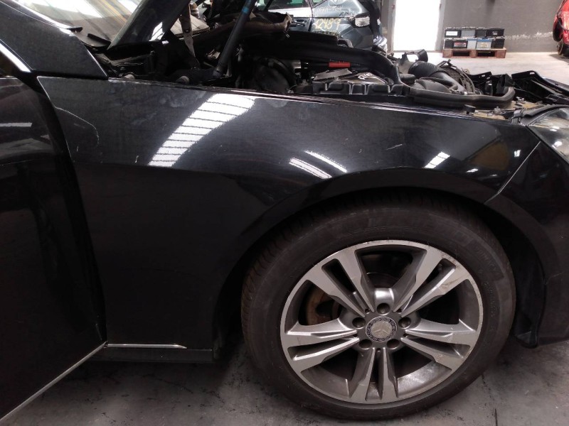 Recambio de aleta delantera derecha para mercedes-benz clase e (w212) lim. e 220 bluetec (212.001) referencia OEM IAM   