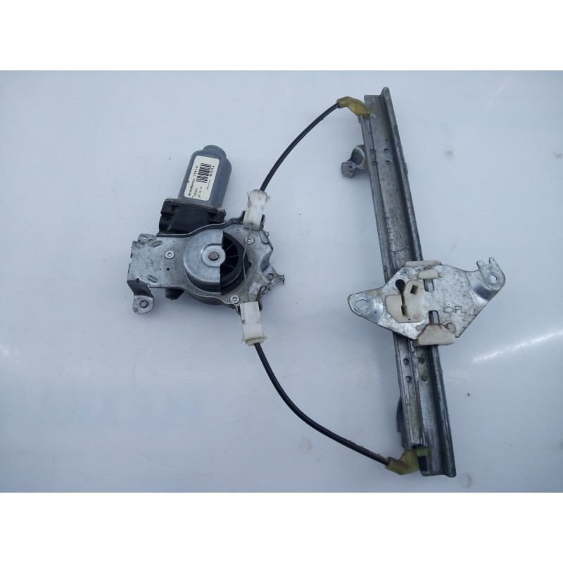Recambio de elevalunas trasero izquierdo para nissan qashqai (j10) acenta referencia OEM IAM 402191A 119766J E2-A4-54-2