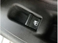 MANDO ELEVALUNAS TRASERO DERECHO 