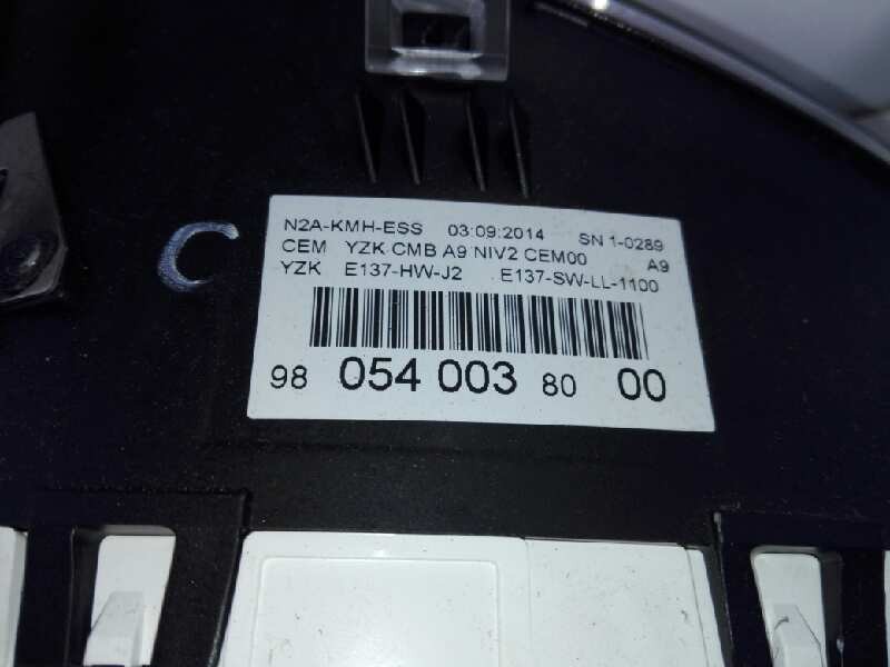 Recambio de cuadro instrumentos para peugeot 208 style referencia OEM IAM 980540038000 E137SWLL1100 E1-A4-31-1