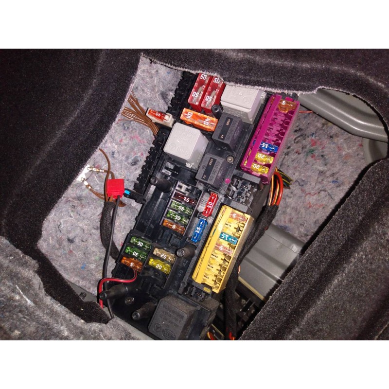 Recambio de caja reles / fusibles para mercedes-benz clase e (w212) lim. e 220 bluetec (212.001) referencia OEM IAM   