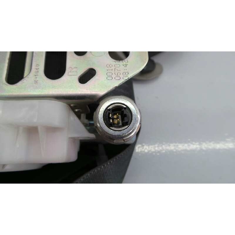 Recambio de cinturon seguridad delantero derecho para toyota rav 4 (a3) executive referencia OEM IAM 4800195 7Q1410P E2-B4-9-2