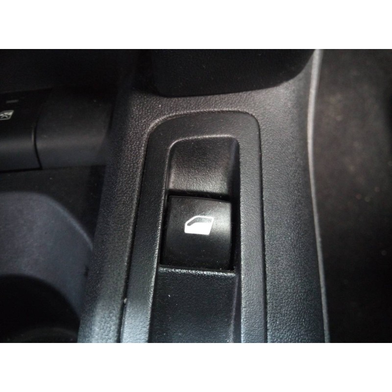 Recambio de mando elevalunas delantero derecho para citroën c-elysée exclusive referencia OEM IAM   