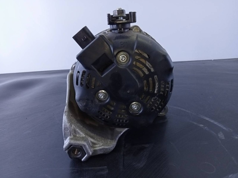 Recambio de alternador para bmw serie 1 lim. (f20/f21) 118d referencia OEM IAM 764013103 1042118181 P3-A4-22-3