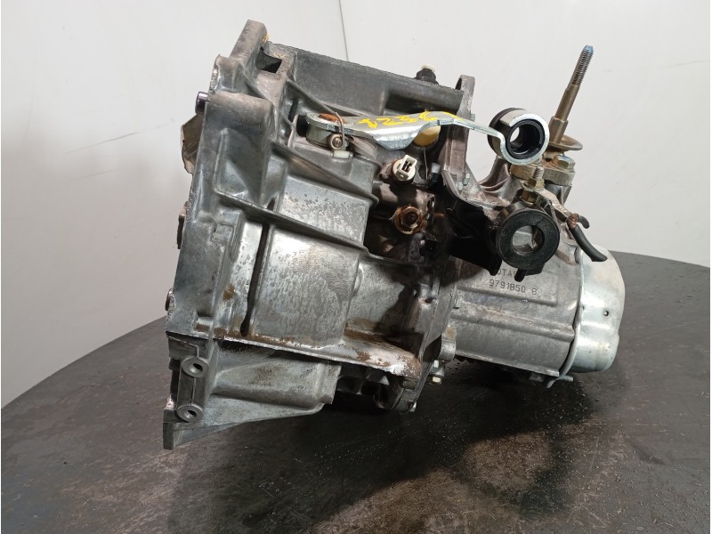 Recambio de caja cambios para citroën xantia berlina 1.9 turbodiesel referencia OEM IAM 20TA59  M1-B2-157