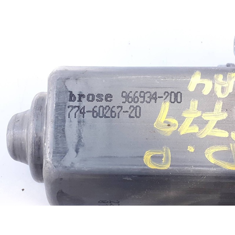 Recambio de elevalunas delantero derecho para audi a4 ber. (b8) básico referencia OEM IAM 966934200 7746026720 E1-B6-18-1