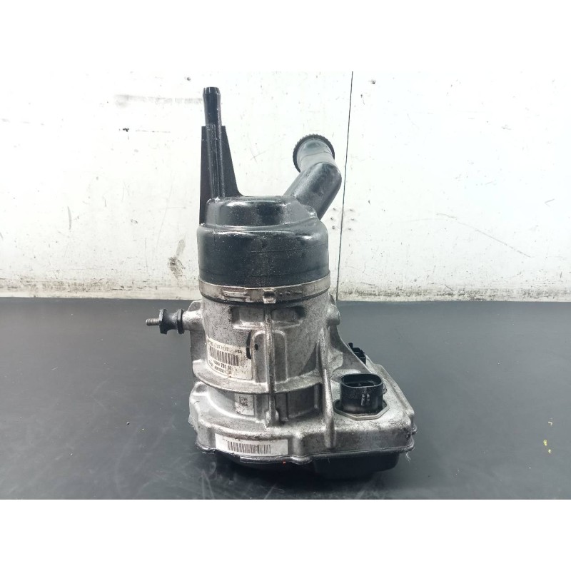 Recambio de bomba direccion para peugeot 308 confort referencia OEM IAM 9684979180  P3-B4-28-1