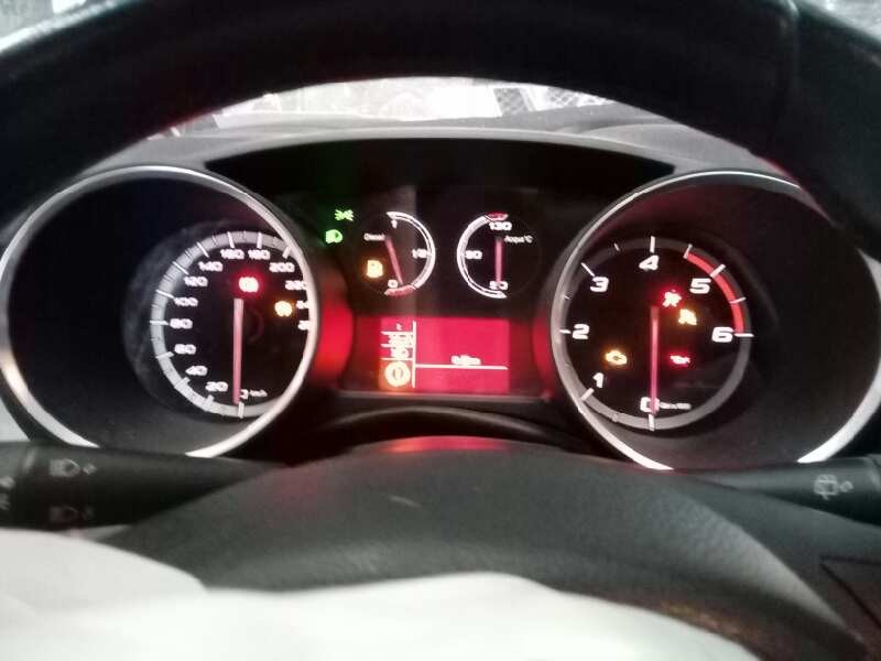 Recambio de cuadro instrumentos para alfa romeo giulietta (191) distinctive referencia OEM IAM 50521957 A2C32419300 E3-A4-22-1