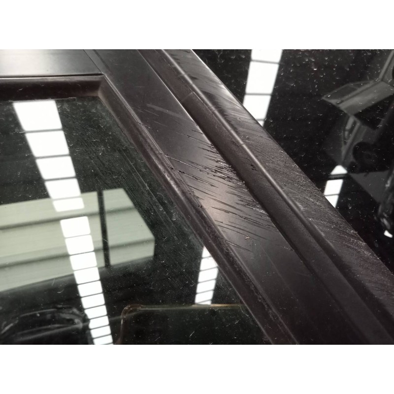 Recambio de puerta trasera izquierda para suzuki grand vitara jb (jt) 1.9 ddis turbodiesel referencia OEM IAM   