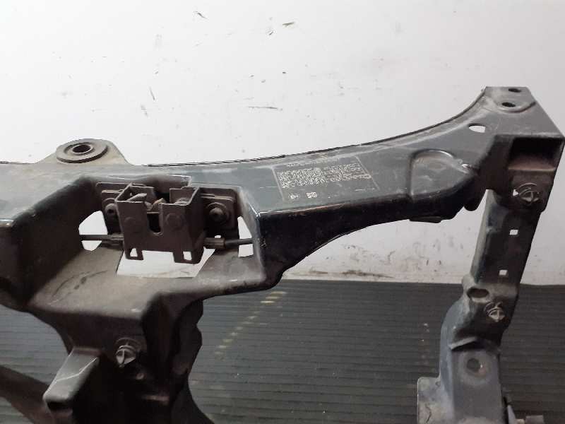 Recambio de panel frontal para land rover range rover sport v6 td se referencia OEM IAM   P1-A1-44