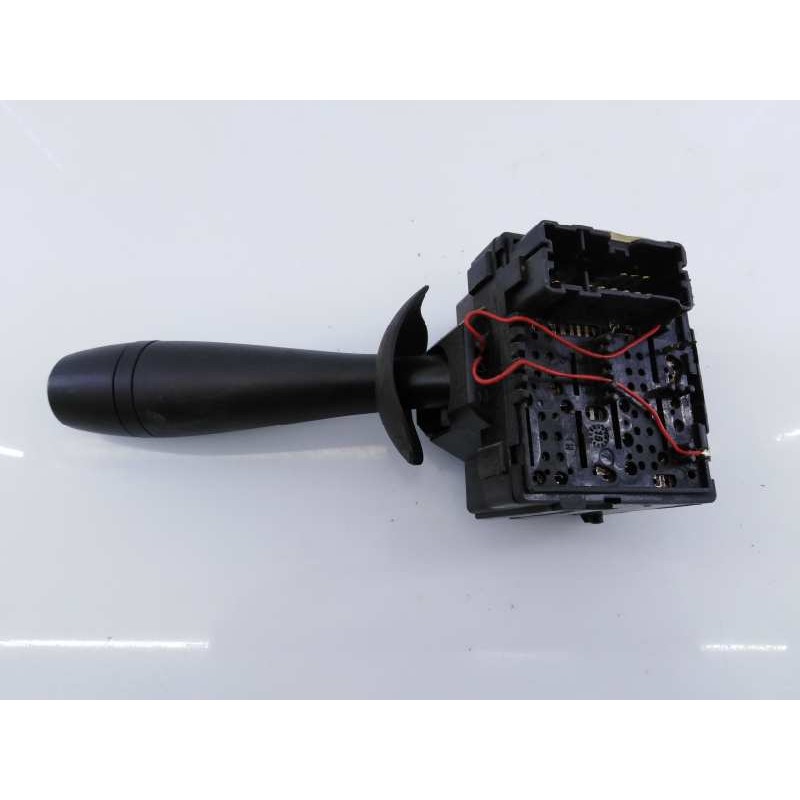Recambio de mando limpia para dacia dokker express ambiance referencia OEM IAM 681728631R  E2-A1-23-2