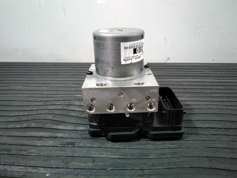 Recambio de abs para kia carens ( ) drive referencia OEM IAM 58910A4410 A1000657ADD P3-A8-18-4