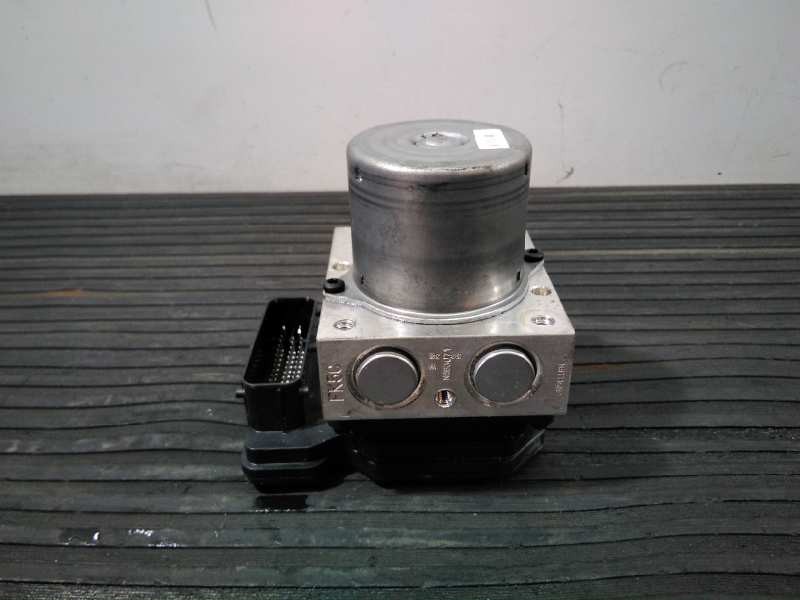 Recambio de abs para kia carens ( ) drive referencia OEM IAM 58910A4410 A1000657ADD P3-A8-18-4