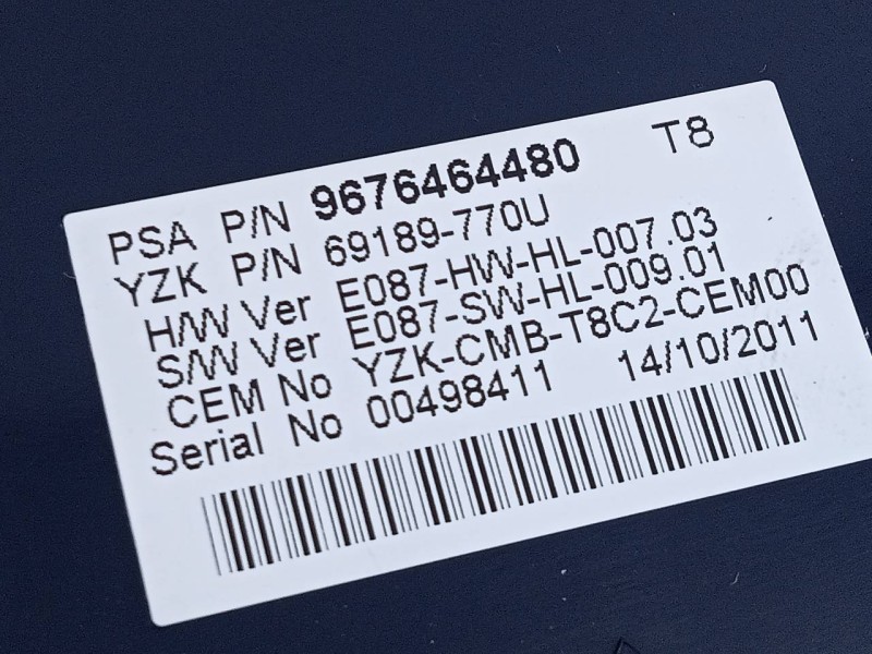 Recambio de cuadro instrumentos para peugeot 3008 active referencia OEM IAM 9676464480 9674982480 E3-B2-30-3