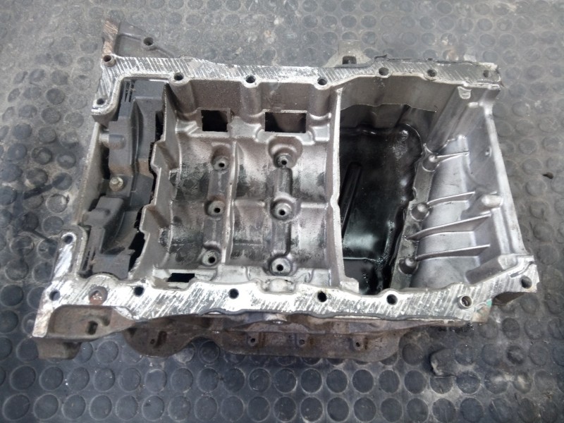 Recambio de carter aceite para renault laguna grandtour iii privilege referencia OEM IAM 8200795039  P1-A5-14