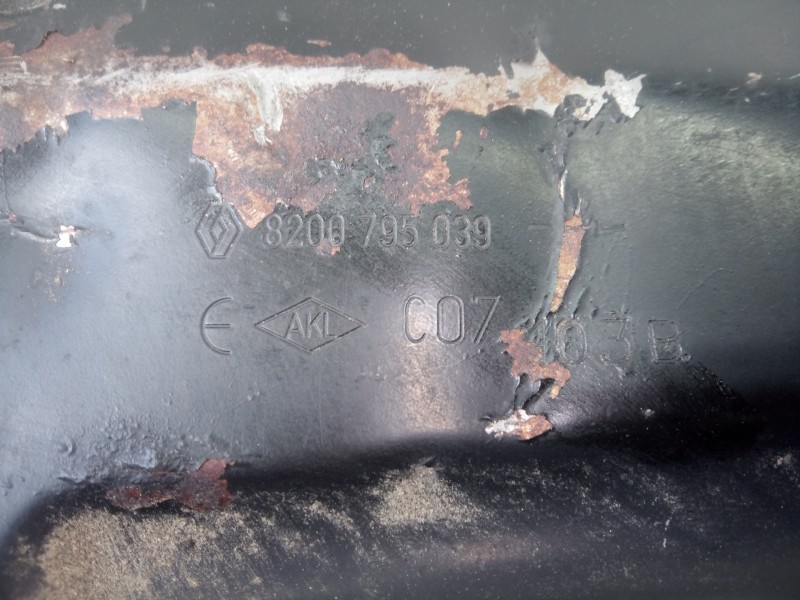 Recambio de carter aceite para renault laguna grandtour iii privilege referencia OEM IAM 8200795039  P1-A5-14