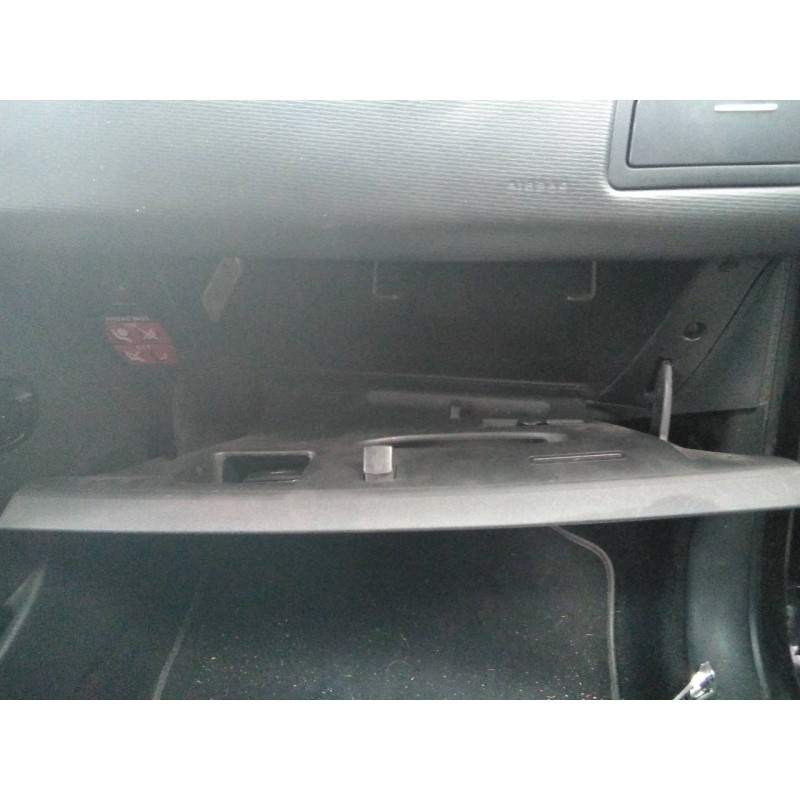 Recambio de guantera para citroën c4 berlina 1.6 16v referencia OEM IAM   