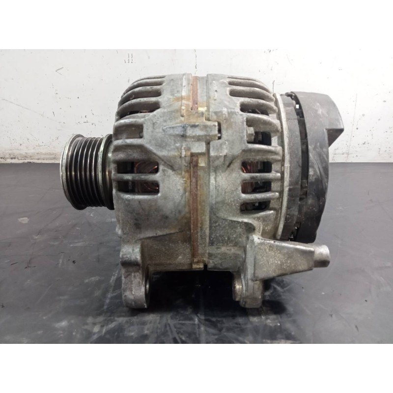 Recambio de alternador para audi a4 berlina (8e) 2.0 tdi 16v (103kw) referencia OEM IAM 06F903023J  P3-B6-8-2