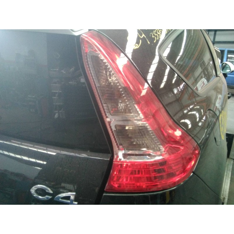 Recambio de piloto trasero derecho para citroën c4 berlina 1.6 16v referencia OEM IAM   