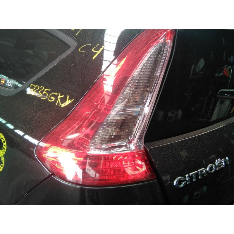 Recambio de piloto trasero izquierdo para citroën c4 berlina 1.6 16v referencia OEM IAM   