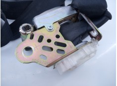 Recambio de cinturon seguridad delantero izquierdo para toyota corolla verso (r1) 2.0 d-4d sol referencia OEM IAM   E2-B4-18-2 2