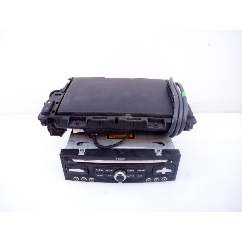 Recambio de sistema navegacion gps para peugeot 3008 active referencia OEM IAM 98735367ZD  E3-B2-40-2