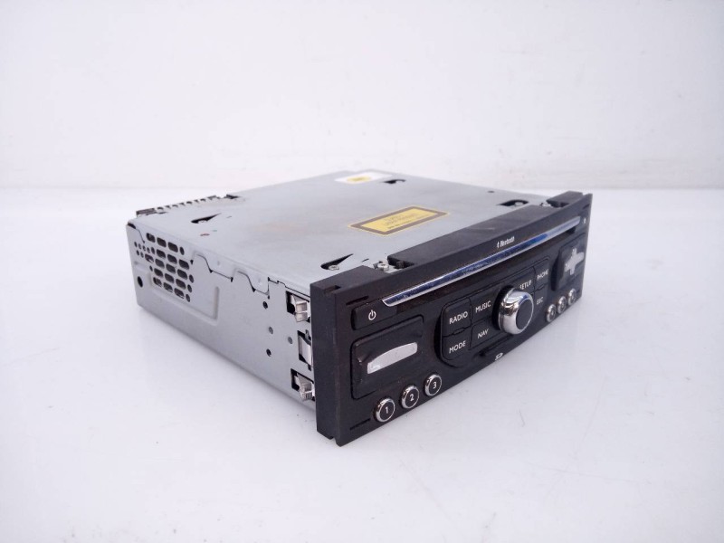 Recambio de sistema navegacion gps para peugeot 3008 active referencia OEM IAM 98735367ZD  E3-B2-40-2