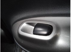 MANDO ELEVALUNAS TRASERO DERECHO 