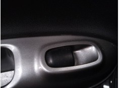 MANDO ELEVALUNAS TRASERO IZQUIERDO 