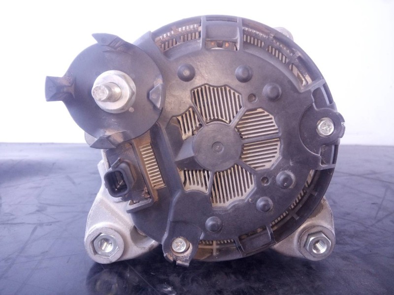 Recambio de alternador para fiat talento kasten (296) referencia OEM IAM 231004436R A3TV4081ZE P3-B5-27-1