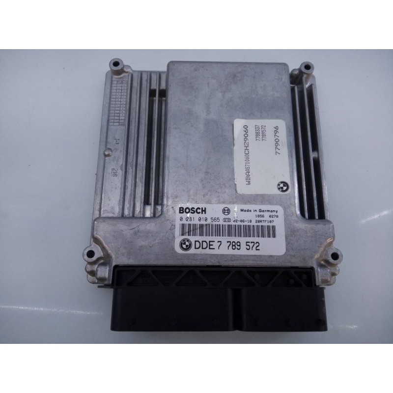 Recambio de centralita motor uce para bmw serie 3 berlina (e46) 320d referencia OEM IAM DDE7789572 0281010565 E3-A2-31-3