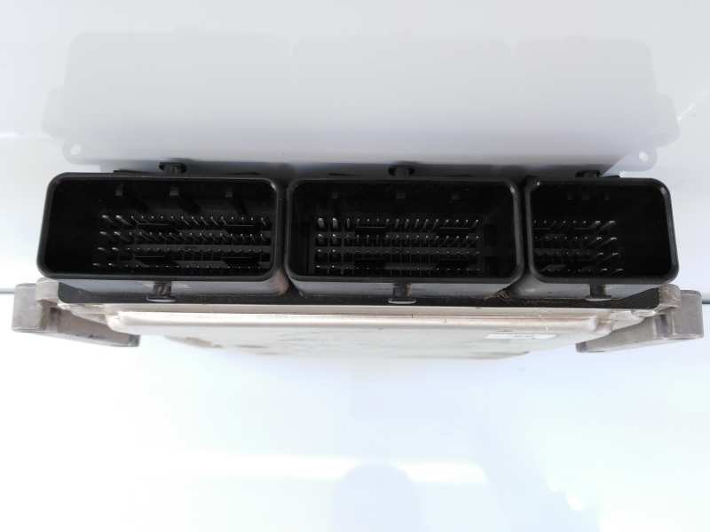 Recambio de centralita motor uce para dacia dokker express ambiance referencia OEM IAM 0281030439 237102213R E2-A1-30-3